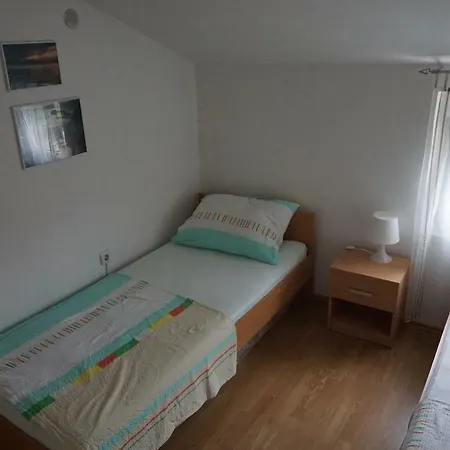 Ij 3stars 4-6 Persons Apartman *