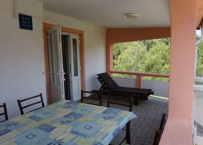 Ij 3stars 4-6 Persons Вир